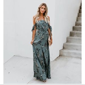 Maxi dress